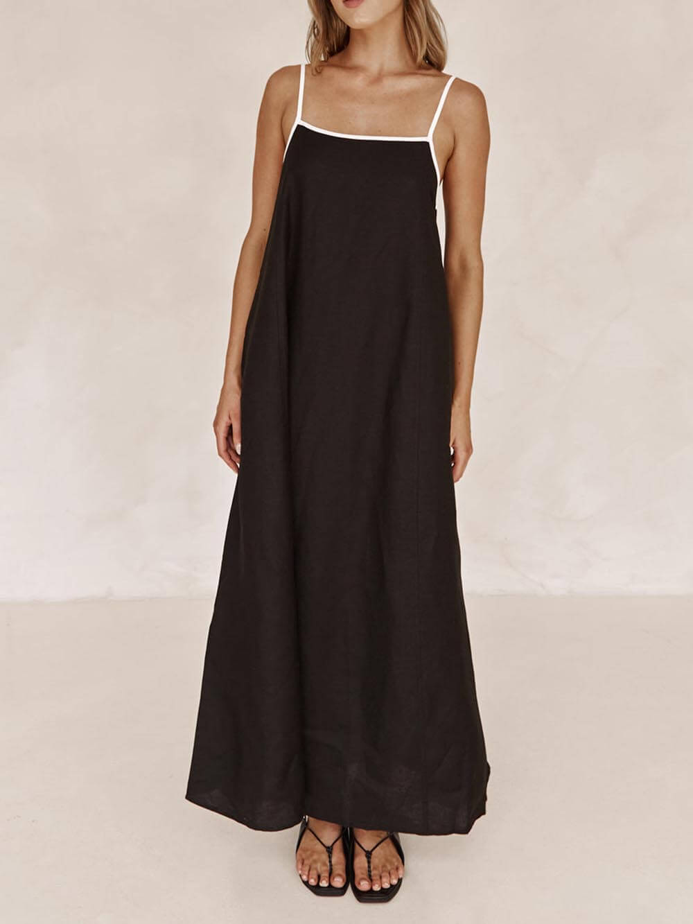 Leticia | Stylish Vacation Dress