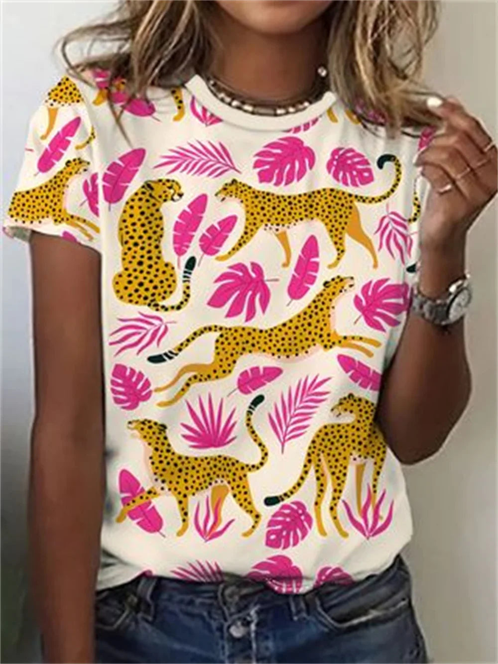 Avrille - Exclusive women's shirt with animal print
