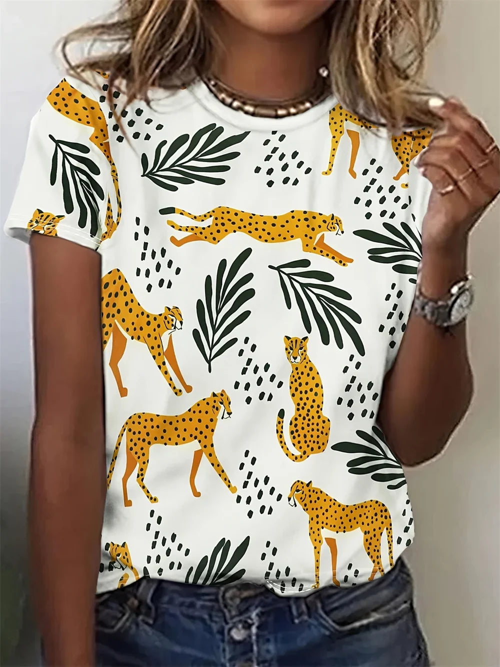 Avrille - Exclusive women's shirt with animal print