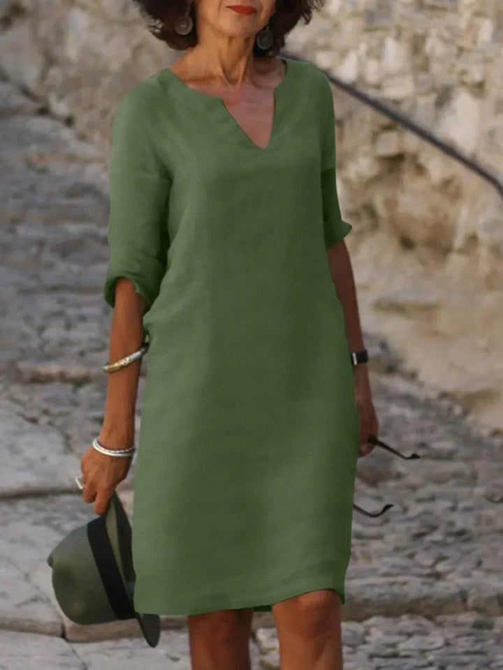 Beatrice | Elegant dress with V-neck